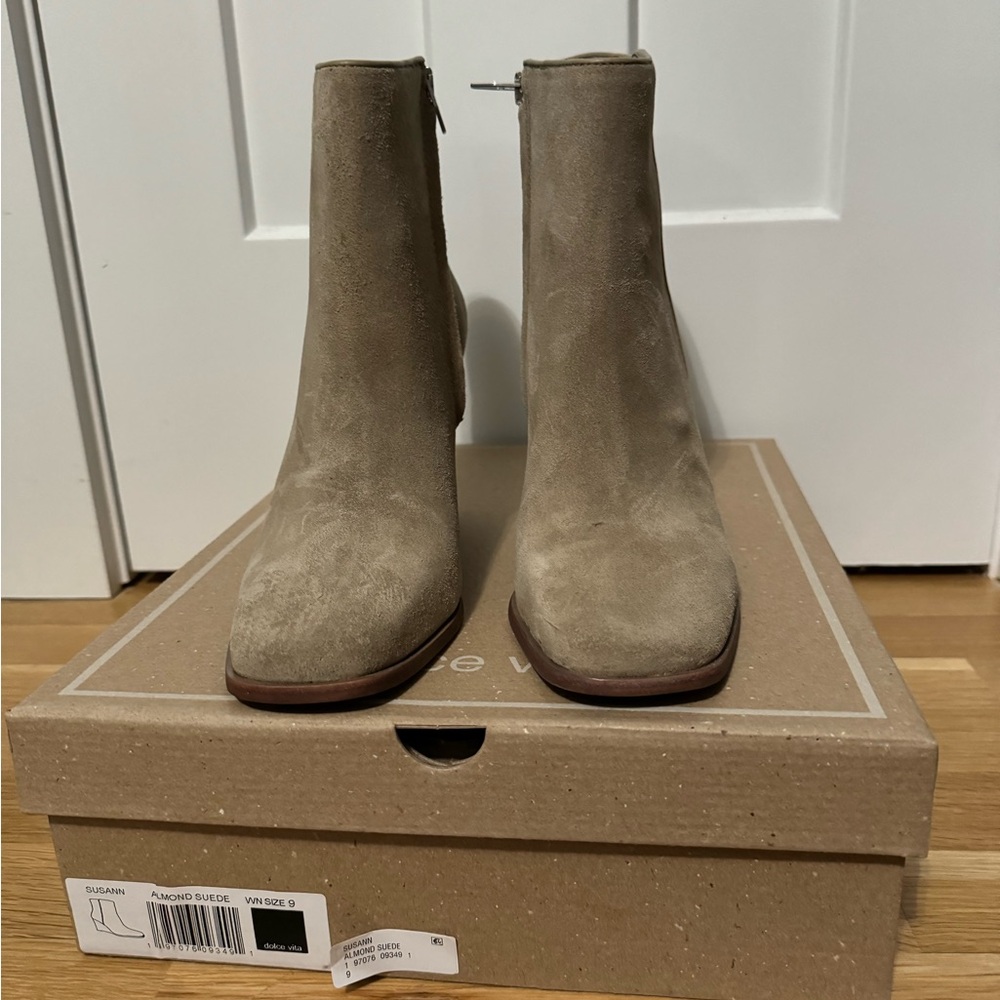 Dolce Vita Susann Booties